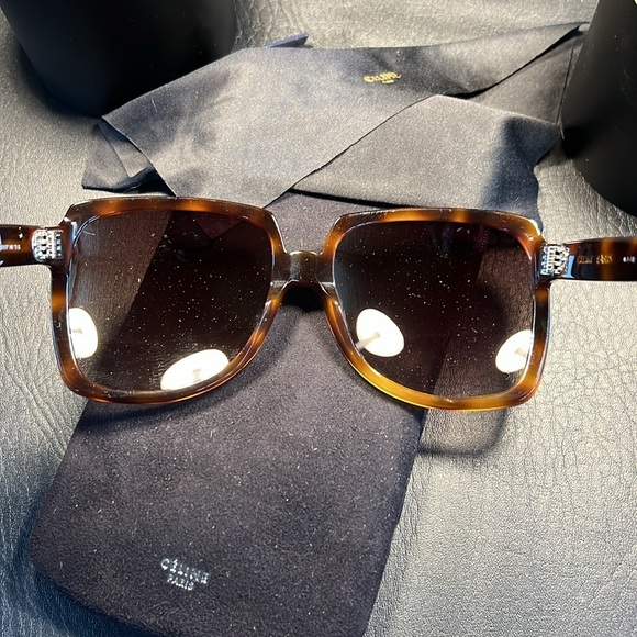 Celine CL401461 Sunglasses in tortoise shell - Picture 5 of 6